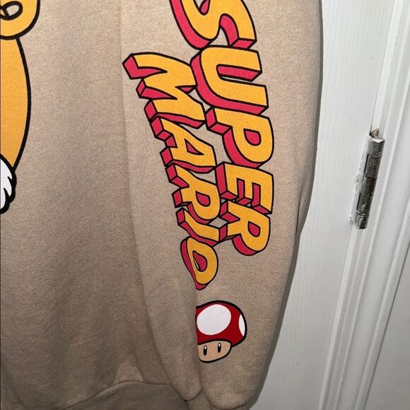 Super Mario Tan Sweater - Picture 2 of 5